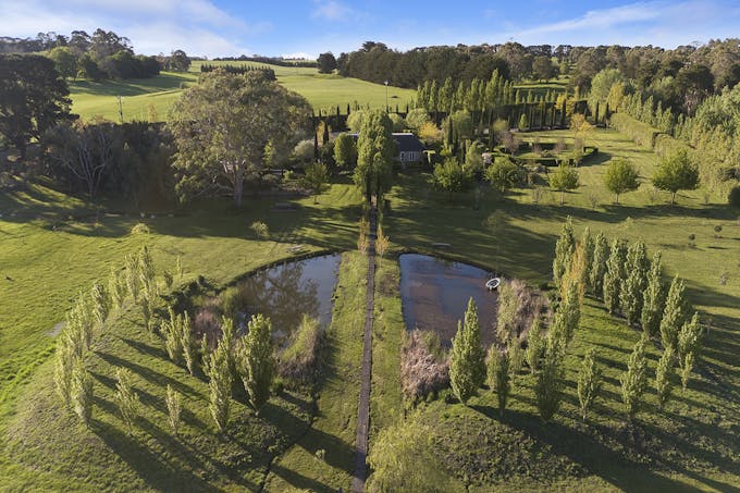 392 Mill Road, Hamilton, VIC, 3300 - Image 1