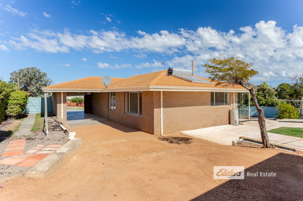 1 Strattimore Place, Australind, WA, 6233 - Image 18