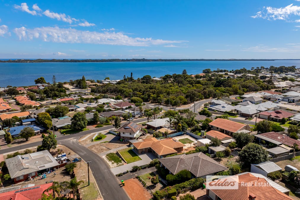 1 Strattimore Place, Australind, WA, 6233 - Image 22