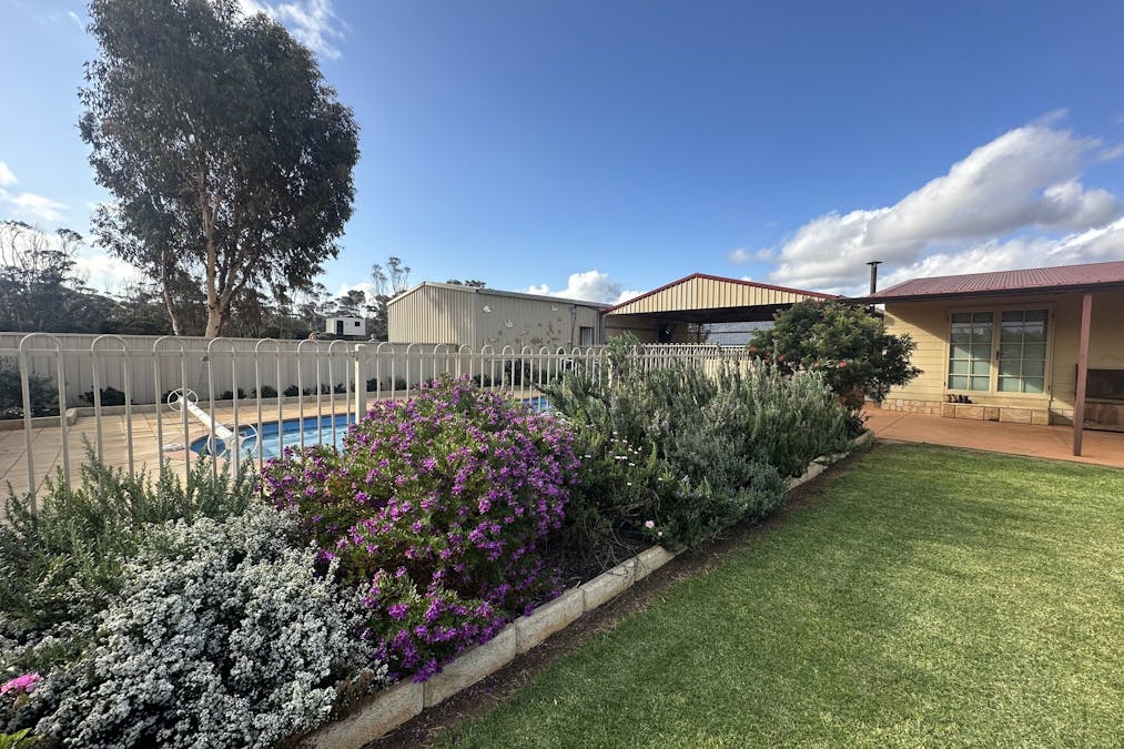 10520 Emu Fence Road, Hyden, WA, 6359 - Image 16