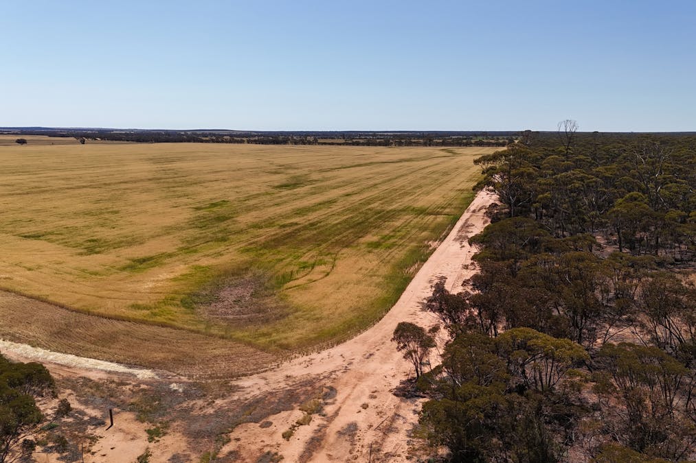 10520 Emu Fence Road, Hyden, WA, 6359 - Image 8