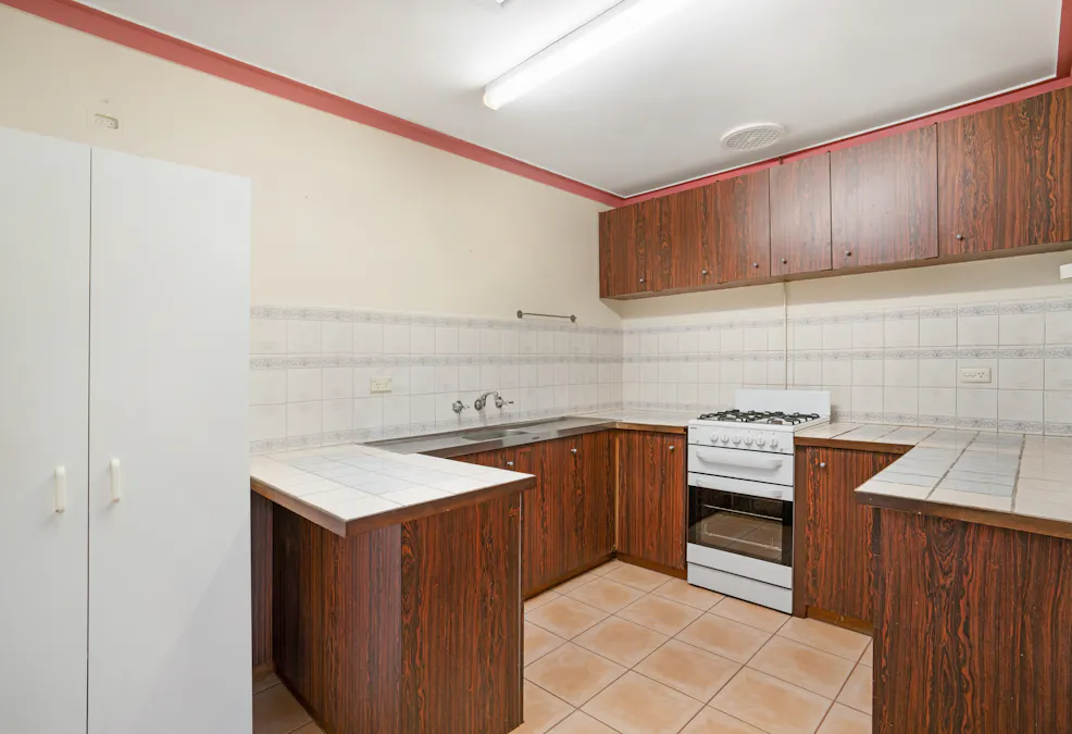 51 Adamson Road, Parmelia, WA, 6167 - Image 9