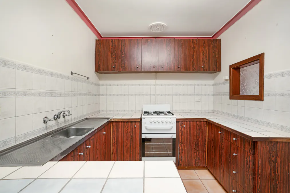 51 Adamson Road, Parmelia, WA, 6167 - Image 8