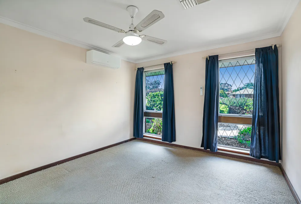 51 Adamson Road, Parmelia, WA, 6167 - Image 12