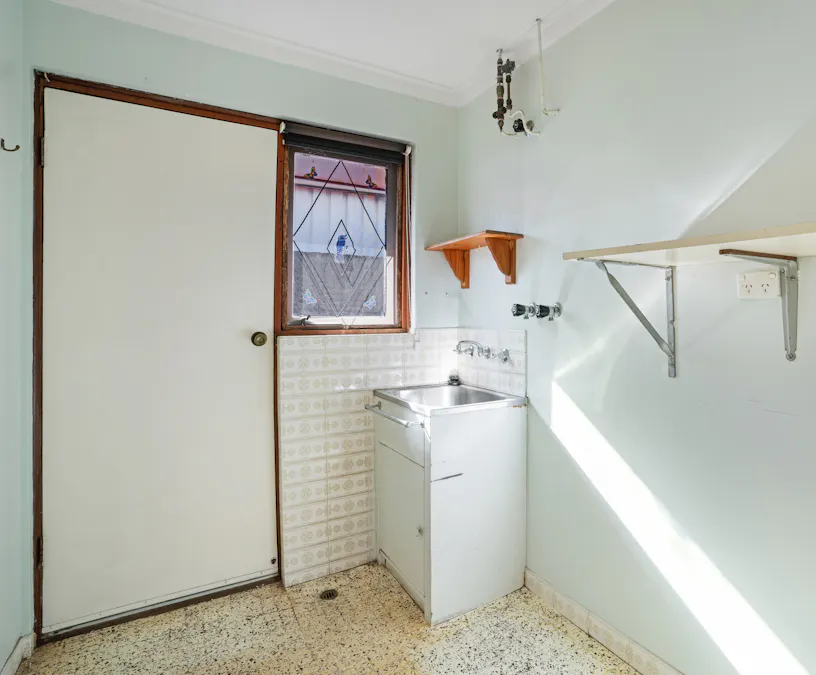 51 Adamson Road, Parmelia, WA, 6167 - Image 17