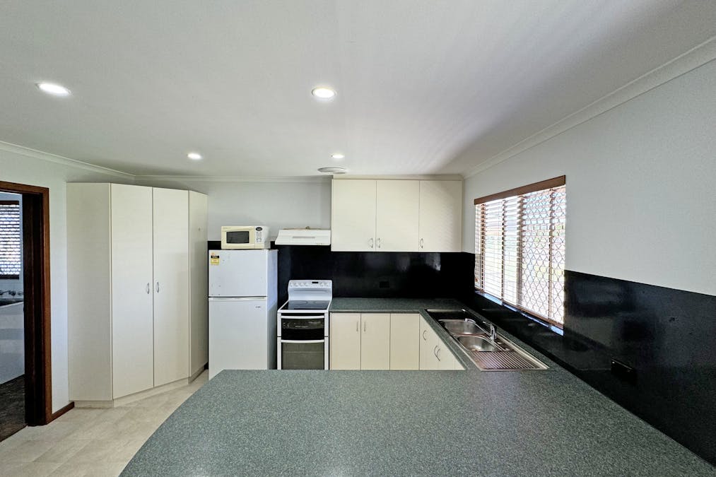 9 Walnut Grove, Castletown, WA, 6450 - Image 6