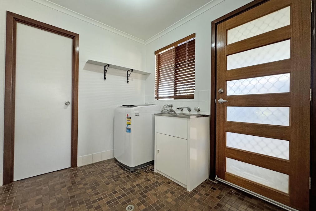 9 Walnut Grove, Castletown, WA, 6450 - Image 11