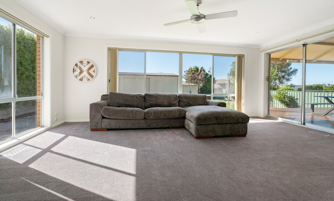 396 Paul Avenue, Lavington, NSW, 2641 - Image 13