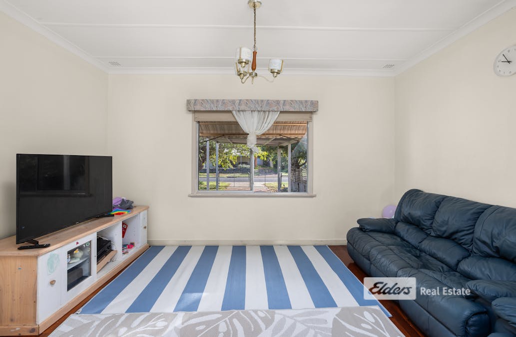 11 Boyalla Street, Carey Park, WA, 6230 - Image 2
