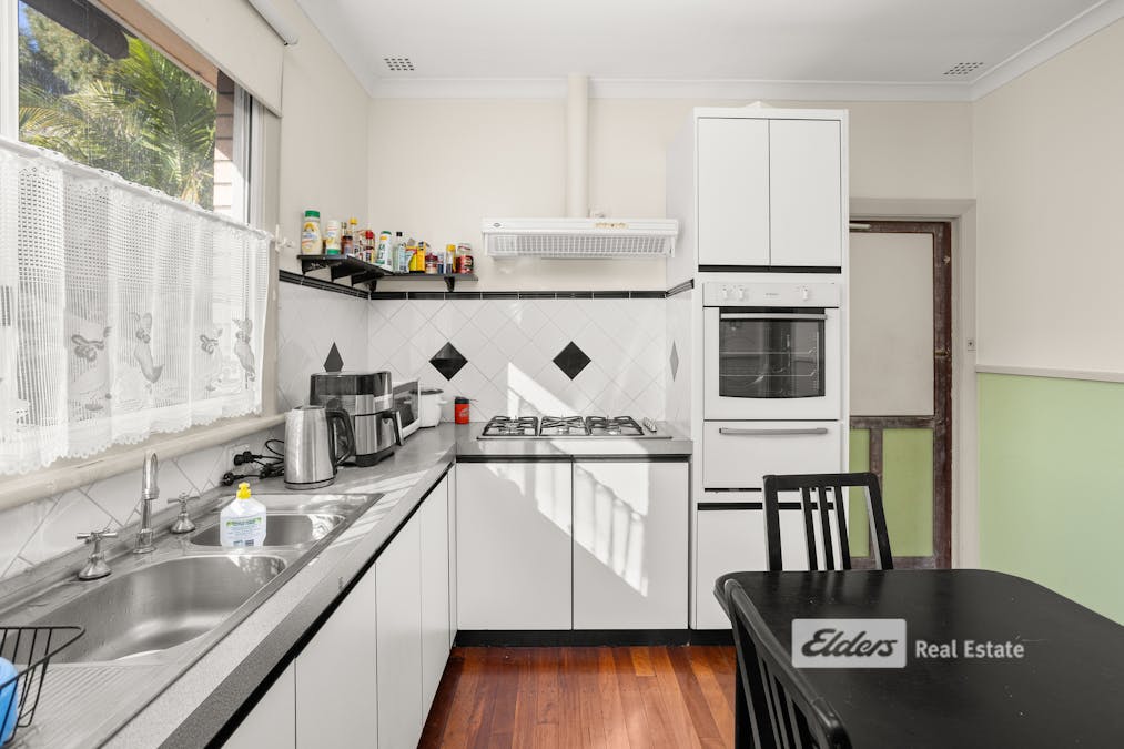 11 Boyalla Street, Carey Park, WA, 6230 - Image 6