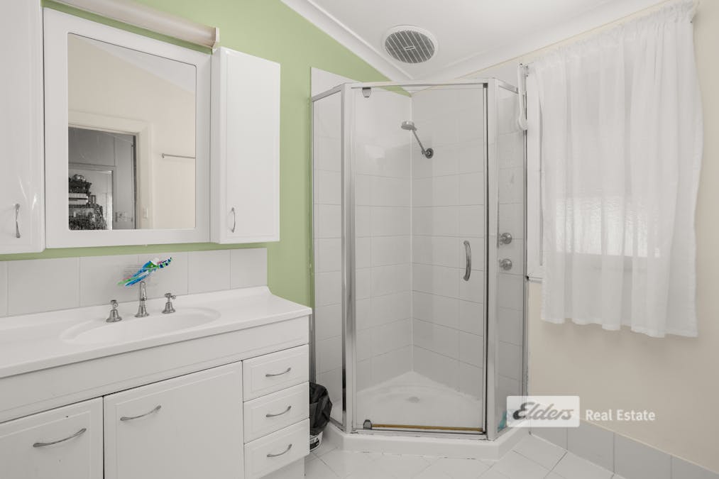 11 Boyalla Street, Carey Park, WA, 6230 - Image 12