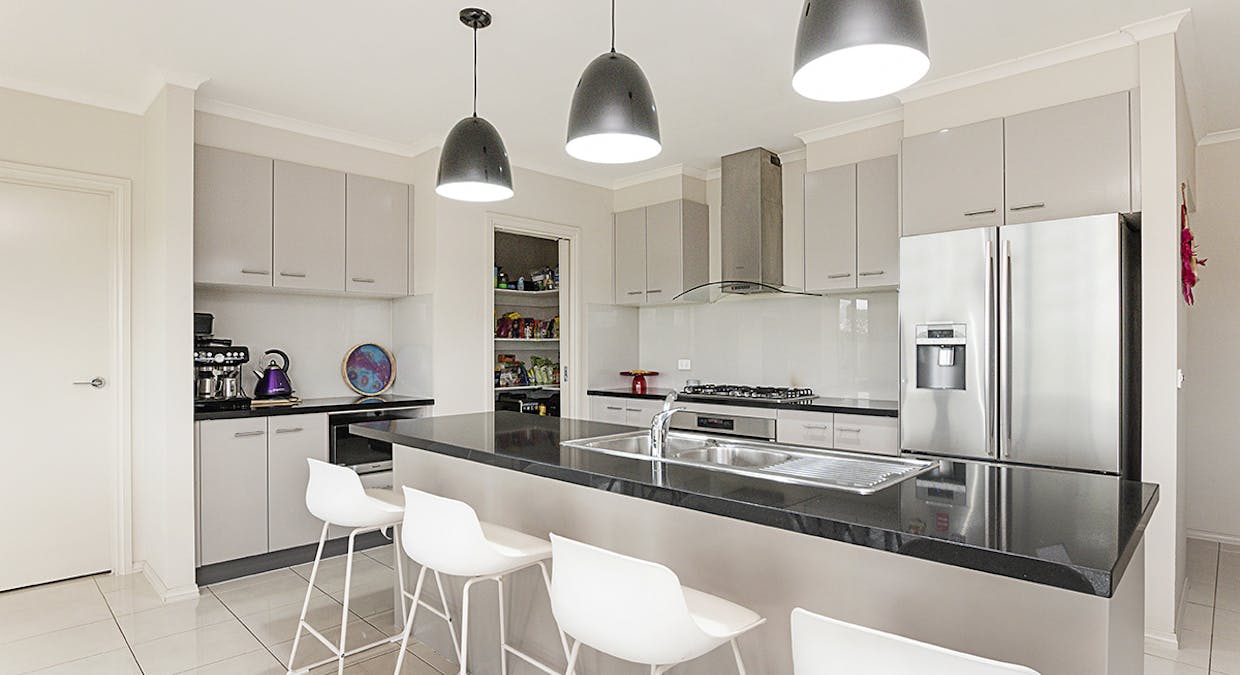 126 Jennings Road, Hamilton, VIC, 3300 - Image 4