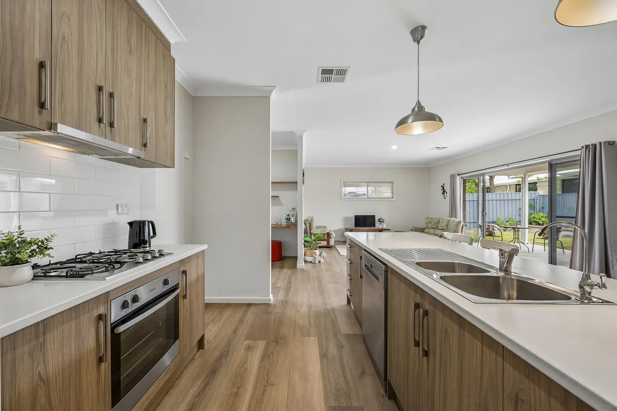 10 Galway Avenue — photo 5 of 29