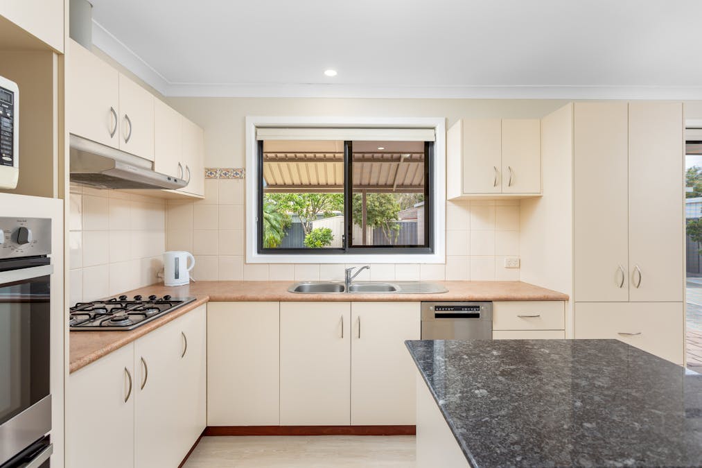 89 Austral Parade, East Bunbury, WA, 6230 - Image 11