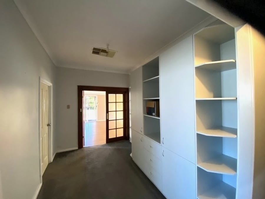 13 Todd Street, Merredin, WA, 6415 - Image 6