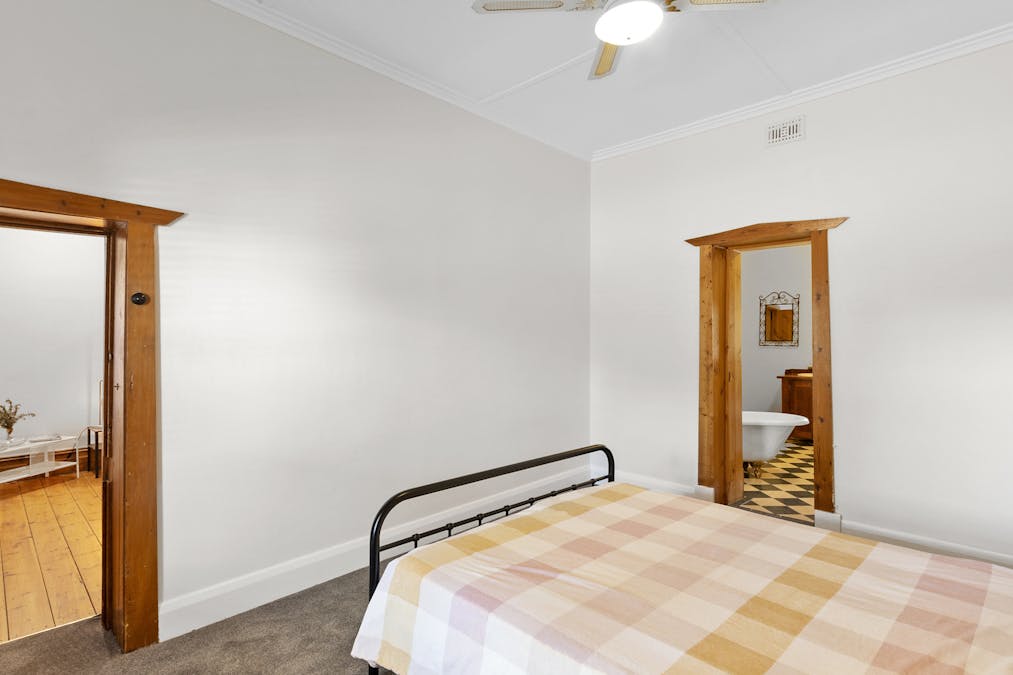 7 Helston Street, Burra, SA, 5417 - Image 12
