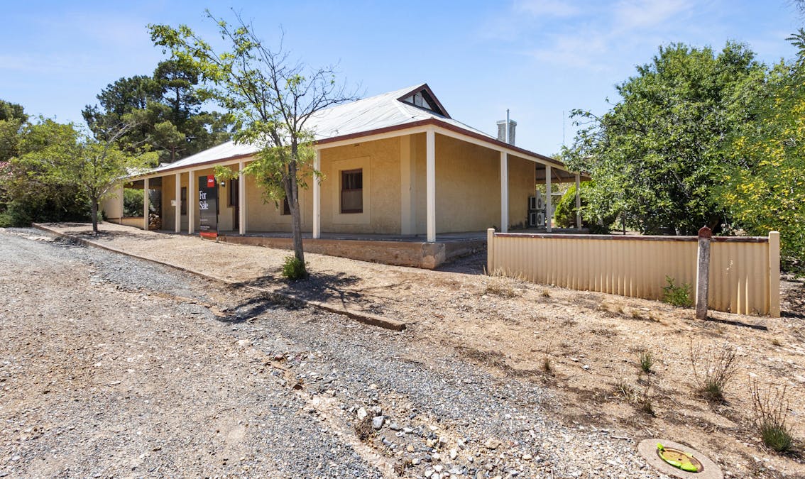 7 Helston Street, Burra, SA, 5417 - Image 2