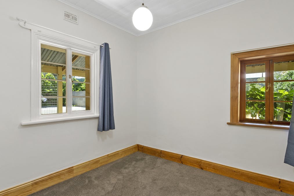 7 Helston Street, Burra, SA, 5417 - Image 15