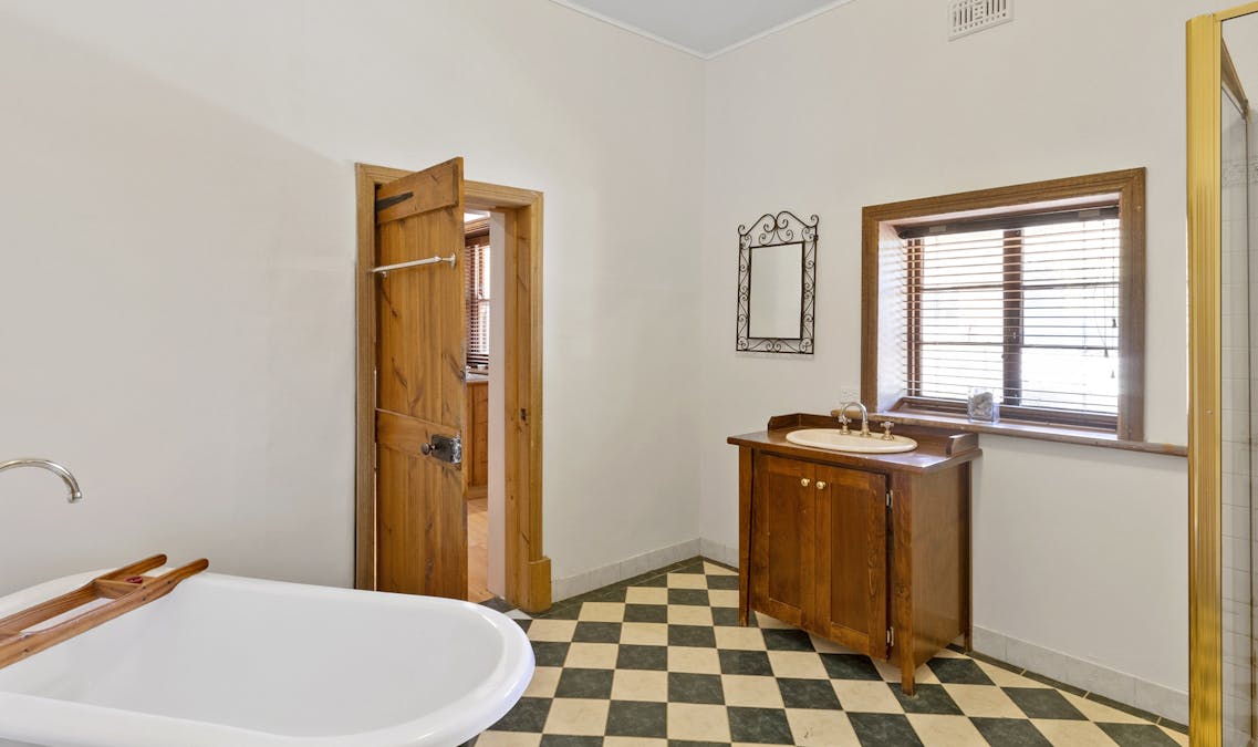 7 Helston Street, Burra, SA, 5417 - Image 14