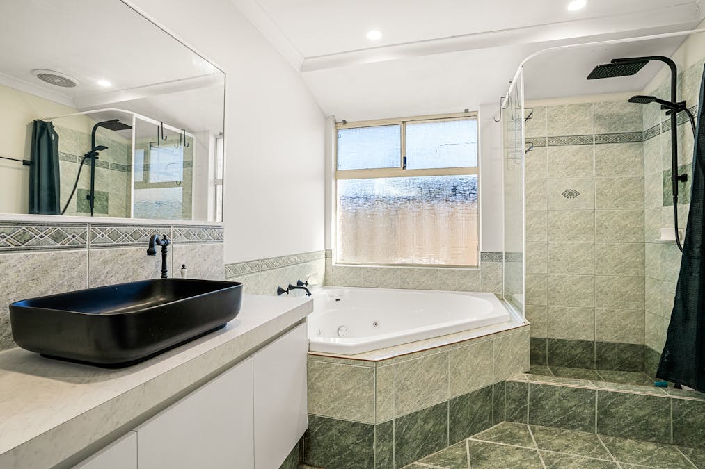 19 Montebourg Meander, Port Kennedy, WA, 6172 - Image 4