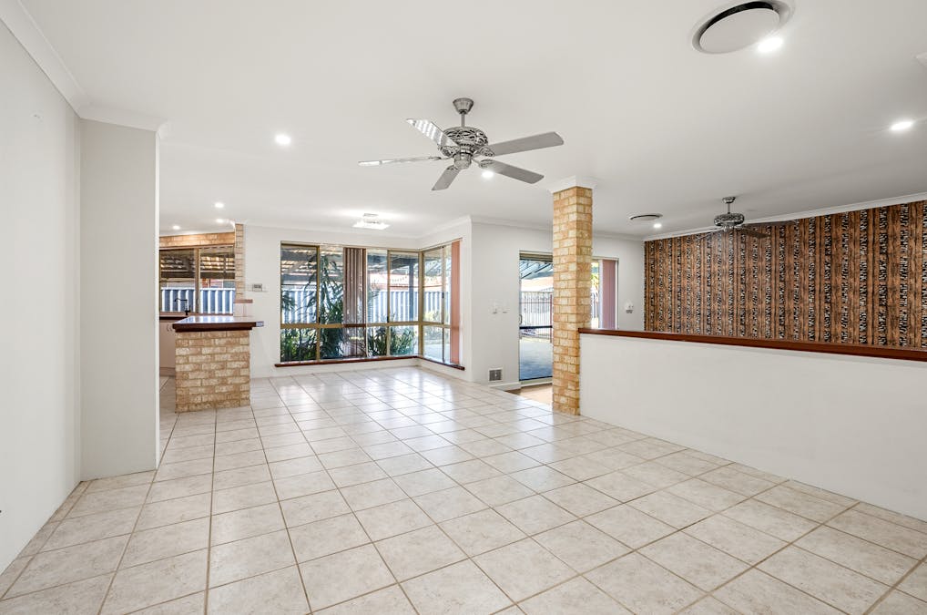 19 Montebourg Meander, Port Kennedy, WA, 6172 - Image 8