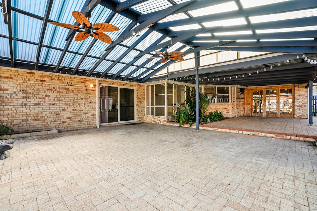 19 Montebourg Meander, Port Kennedy, WA, 6172 - Image 23