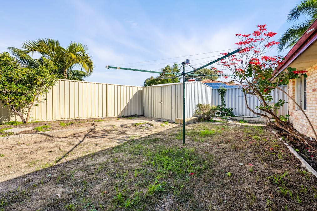 19 Montebourg Meander, Port Kennedy, WA, 6172 - Image 27