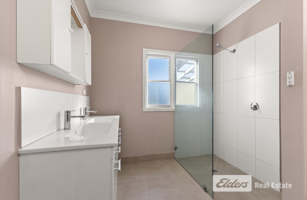 71 Coombes Street, Collie, WA, 6225 - Image 14