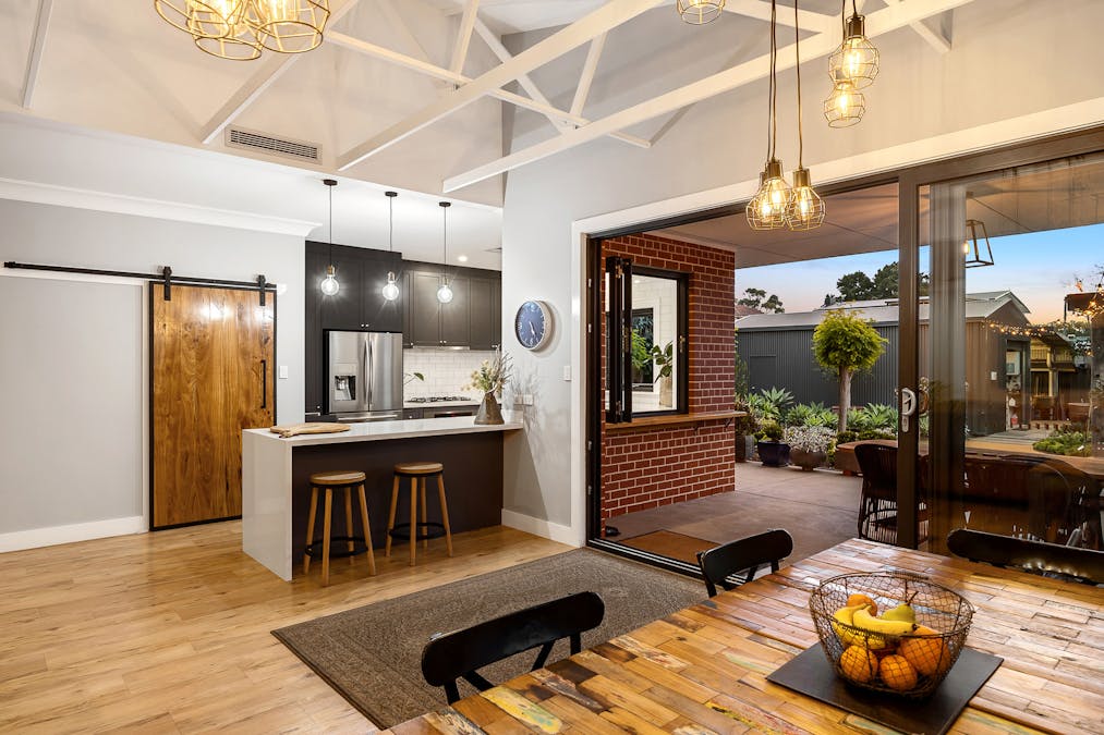 20 Regan Street, Rockingham, WA, 6168 - Image 9