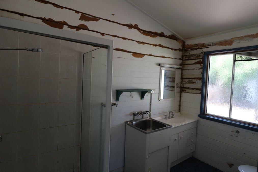 8 Hayden Street, Dalby, QLD, 4405 - Image 8
