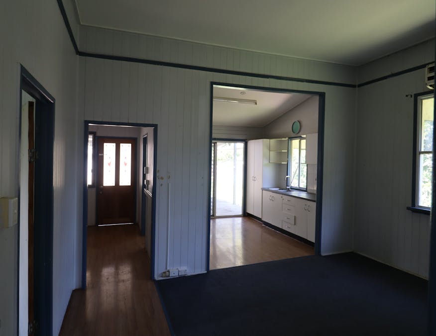 8 Hayden Street, Dalby, QLD, 4405 - Image 5