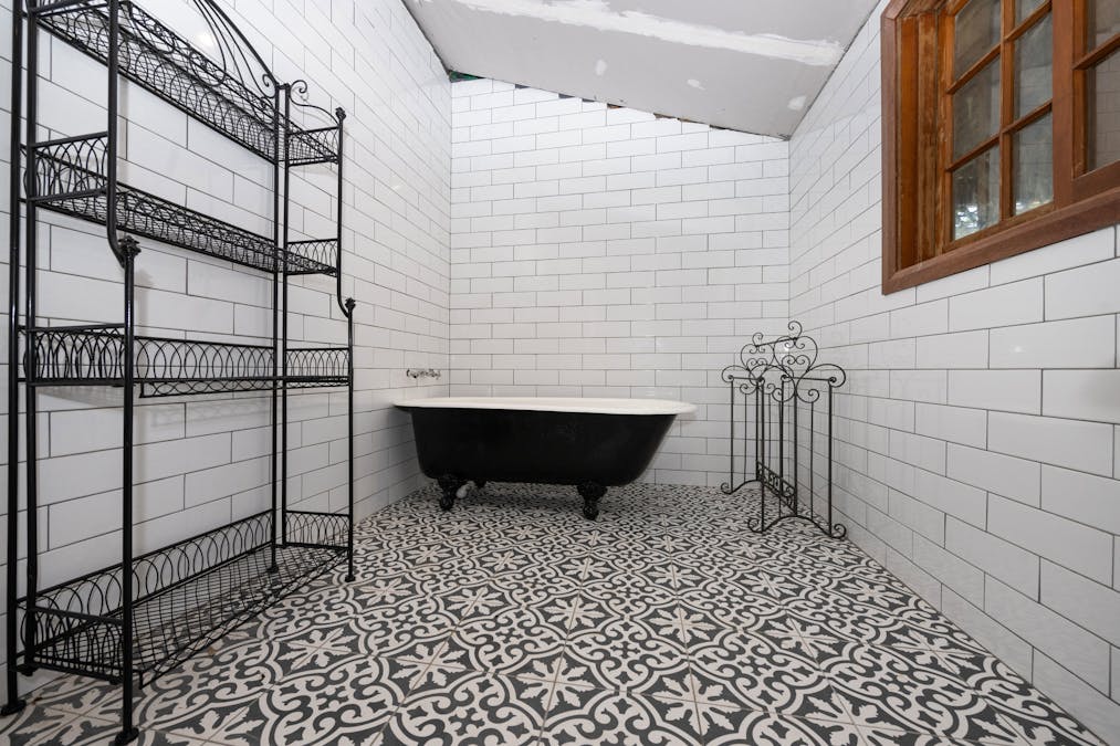 251 Pattersons Lane, Young, NSW, 2594 - Image 7