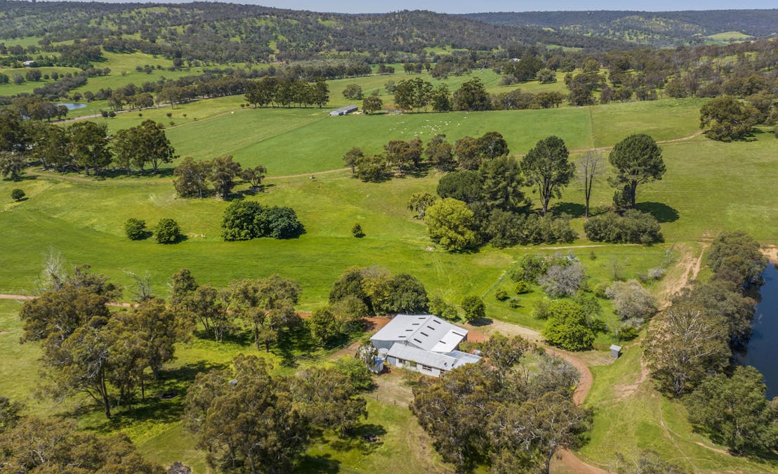2328 Chittering Road, Lower Chittering, WA, 6084 - Image 18
