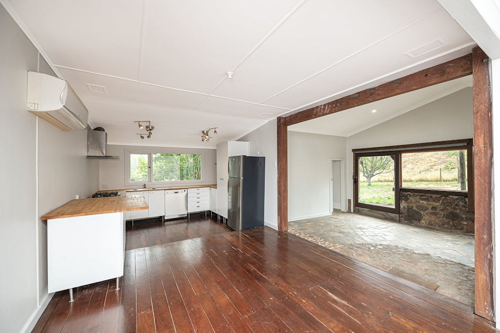 2328 Chittering Road, Lower Chittering, WA, 6084 - Image 33
