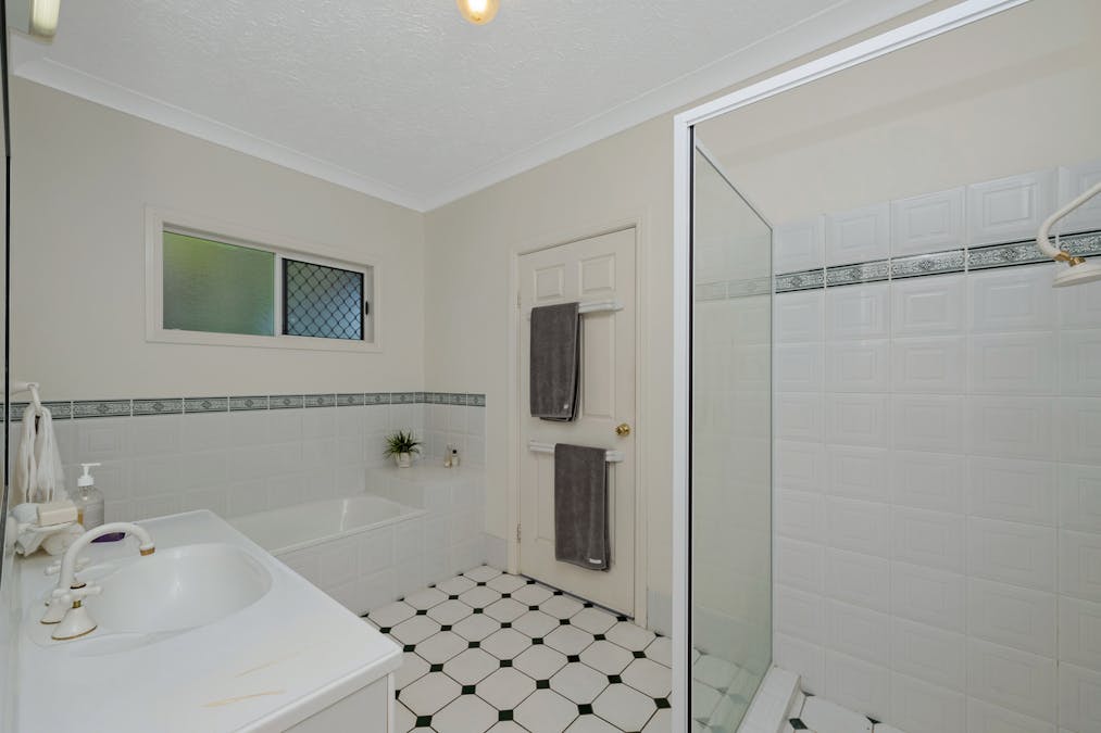 98  River Park Drive, Annandale, QLD, 4814 - Image 14
