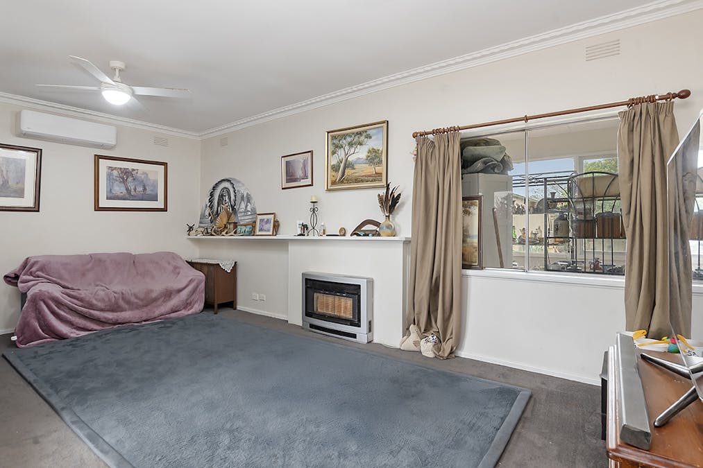 13 Strachan Street, Hamilton, VIC, 3300 - Image 4