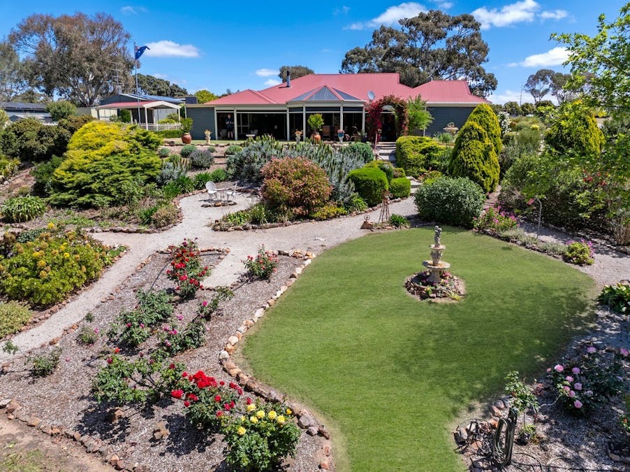 1 March Court, Clare, SA, 5453 - Image 2