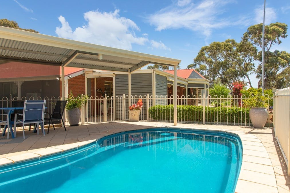 1 March Court, Clare, SA, 5453 - Image 1