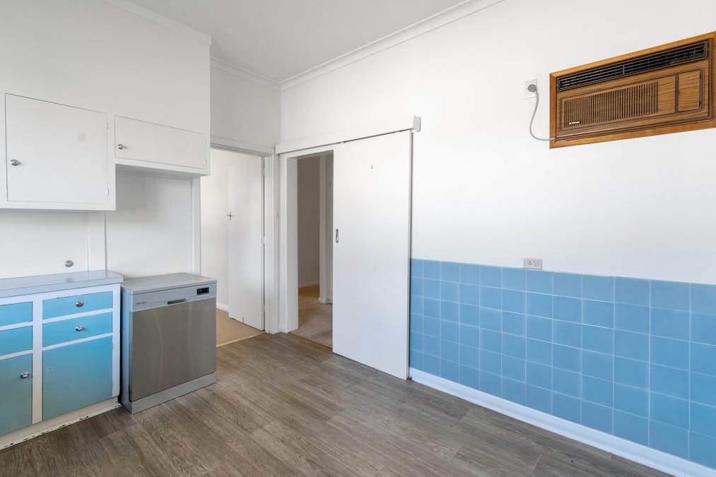 5 Webb Street, Clare, SA, 5453 - Image 8