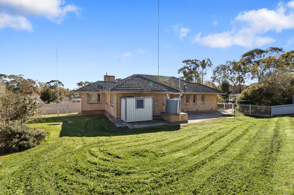 5 Webb Street, Clare, SA, 5453 - Image 19