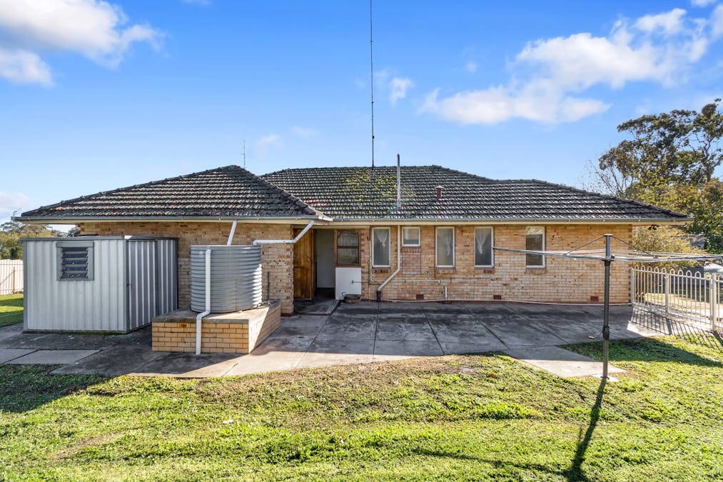 5 Webb Street, Clare, SA, 5453 - Image 24
