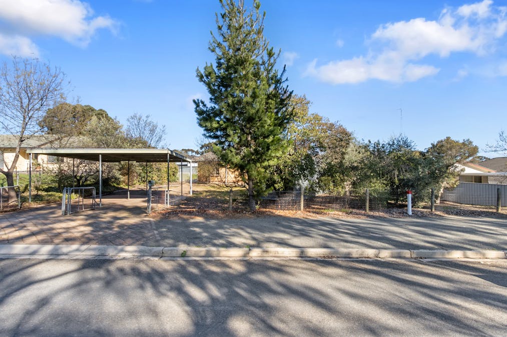 5 Webb Street, Clare, SA, 5453 - Image 25