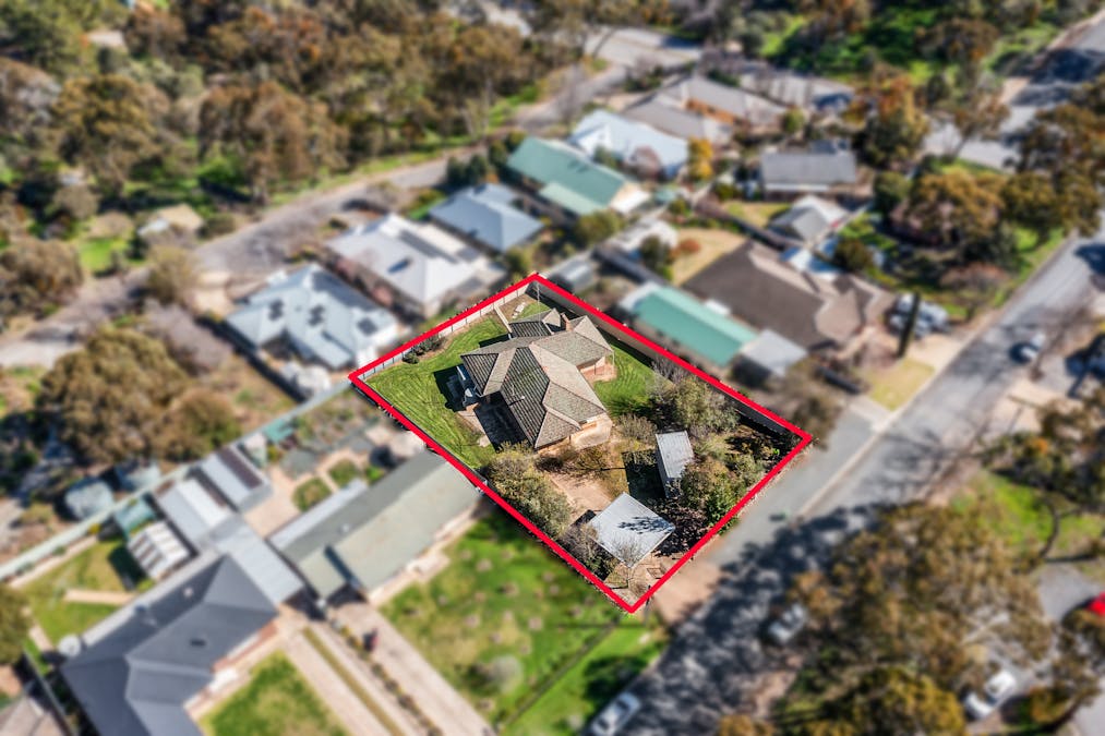 5 Webb Street, Clare, SA, 5453 - Image 4
