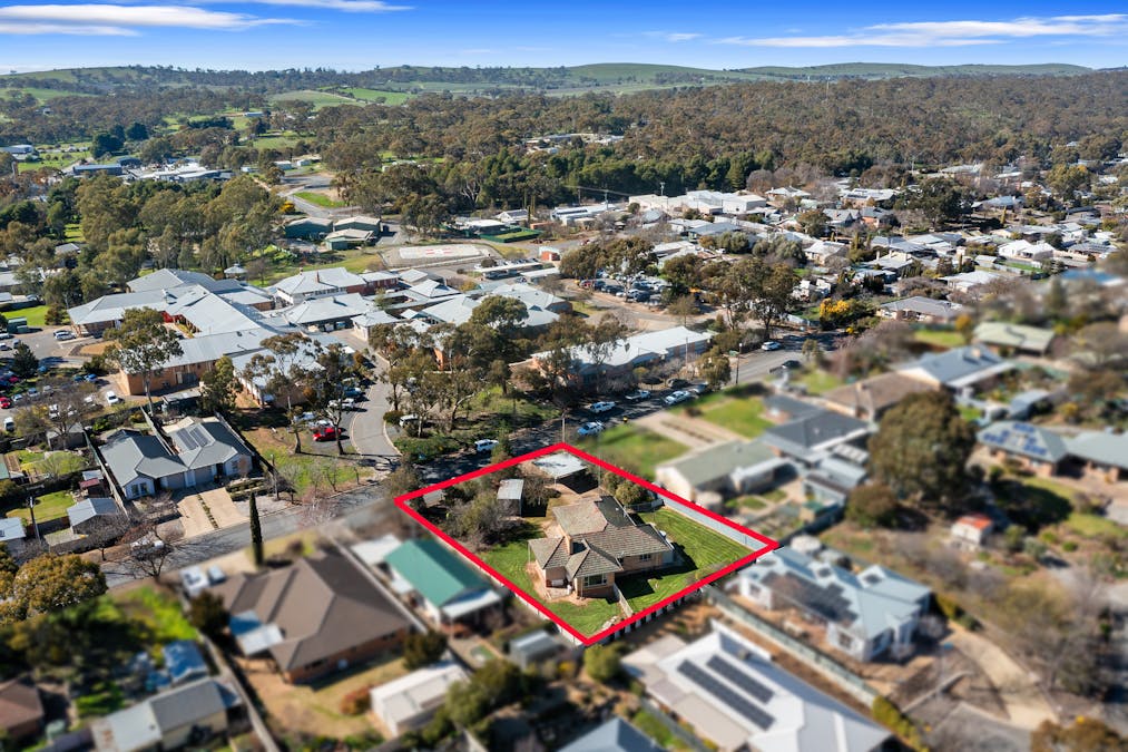 5 Webb Street, Clare, SA, 5453 - Image 27