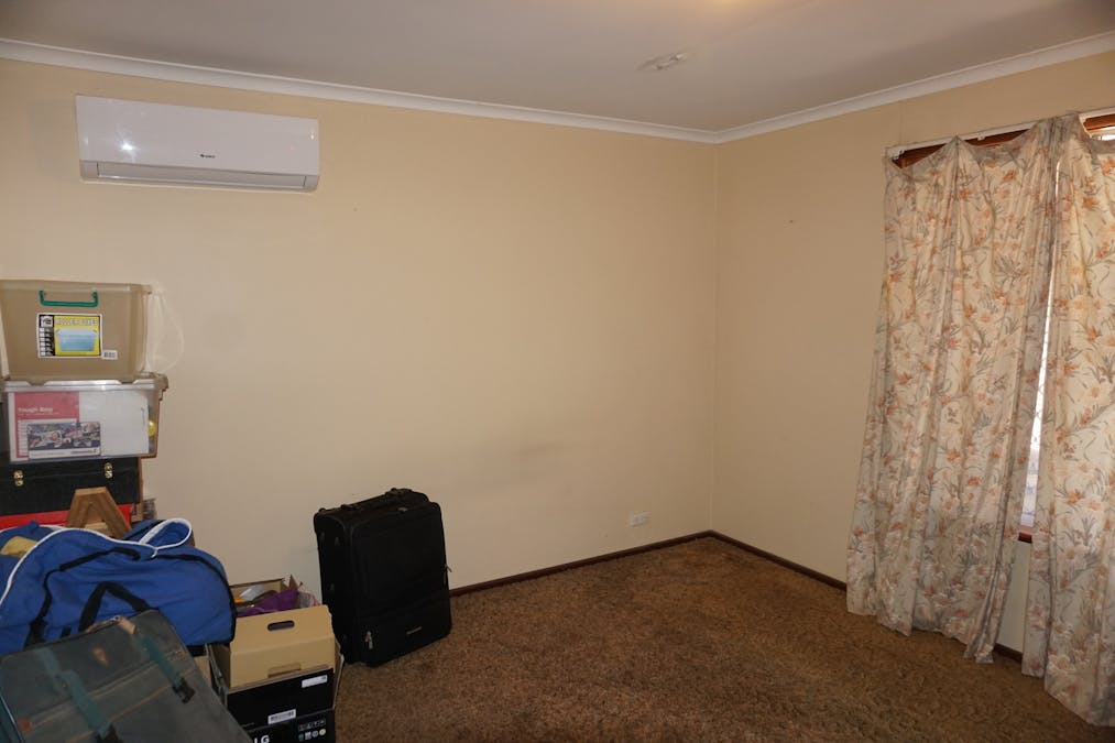 67 Clarke Street, Moora, WA, 6510 - Image 9