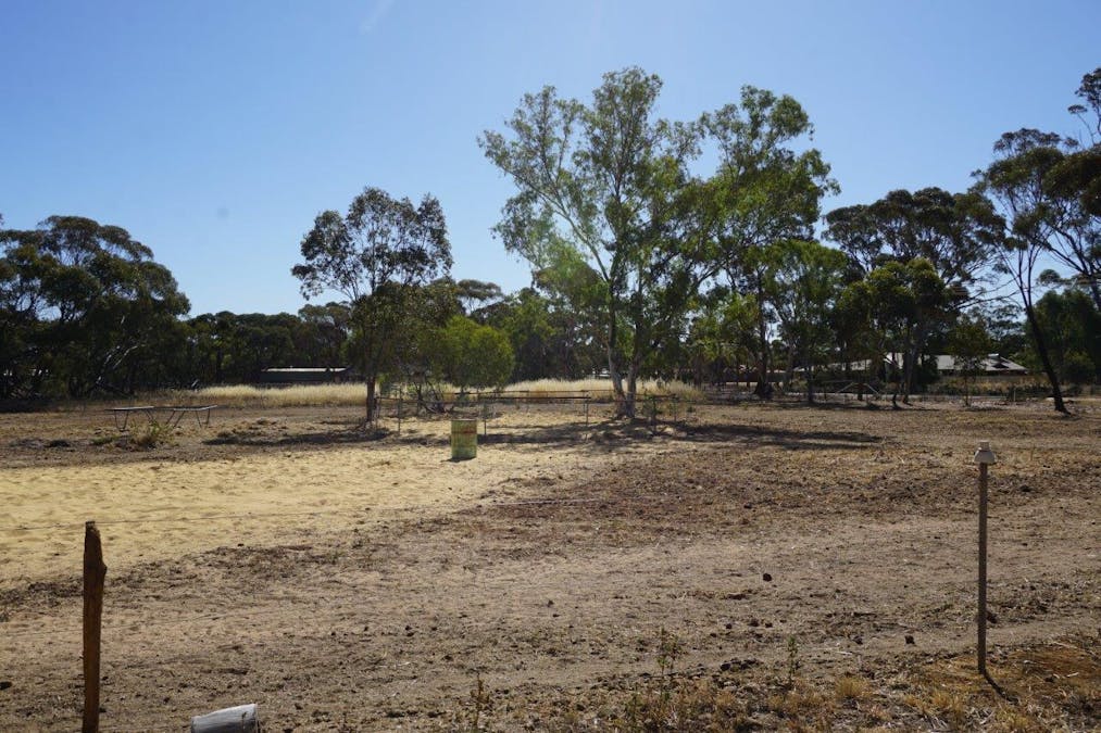 67 Clarke Street, Moora, WA, 6510 - Image 24