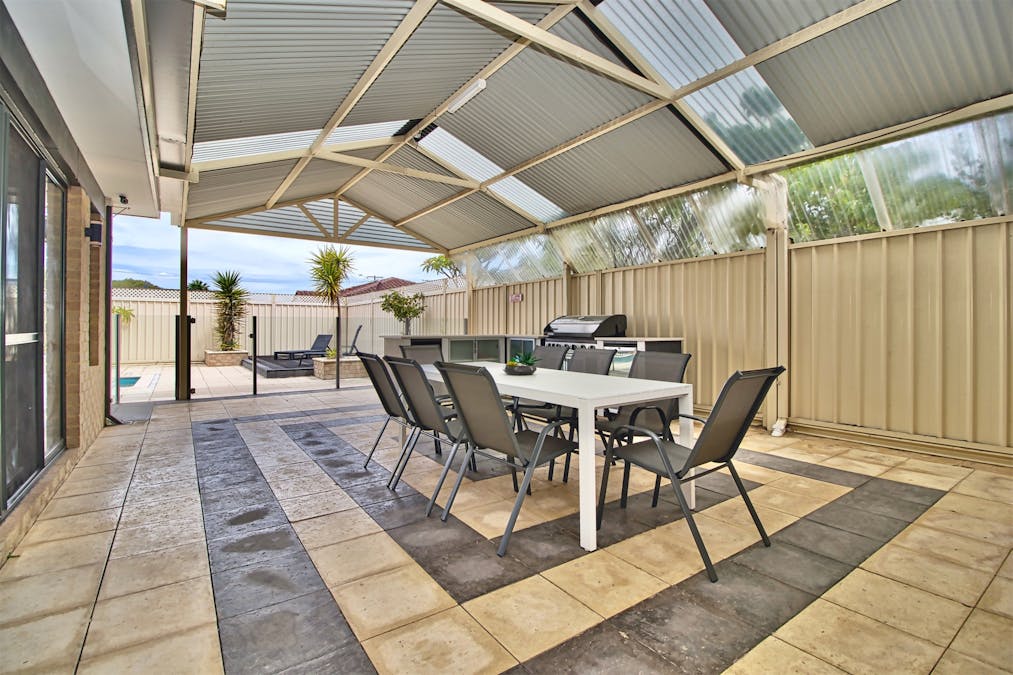 63 Malibu Road, Safety Bay, WA, 6169 - Image 29