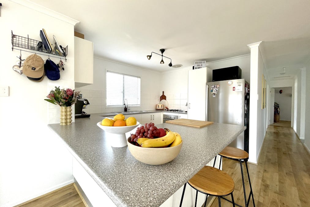 9 Parndana Road, Elliston, SA, 5670 - Image 3