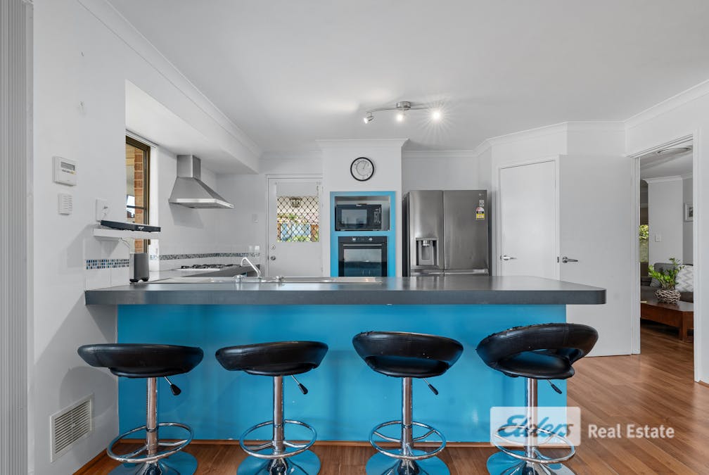 10 Darwin Way, College Grove, WA, 6230 - Image 6