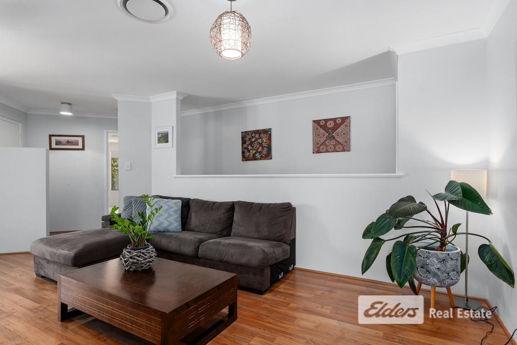10 Darwin Way, College Grove, WA, 6230 - Image 4